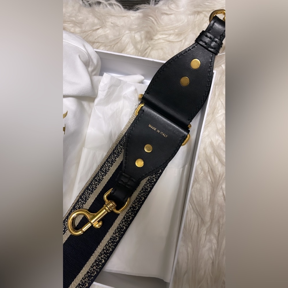 Christian Dior SHOULDER STRAP WITH RING blue color - Picture 5 of 9